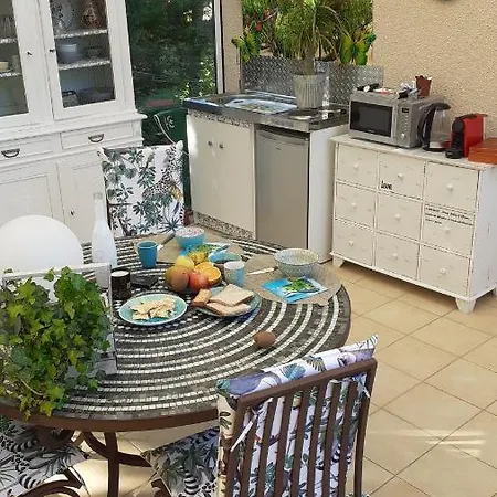 La Bergerie Guest house Lagarrigue (Tarn)
